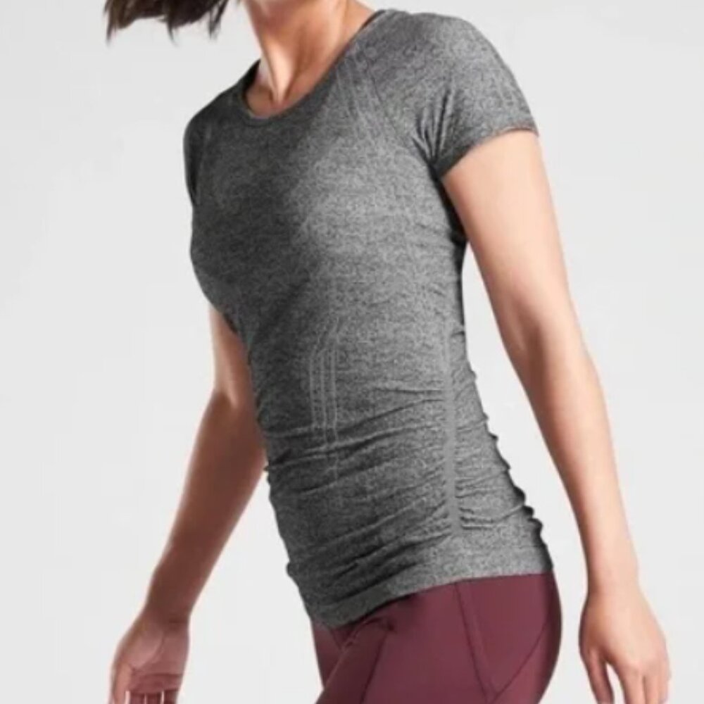 Athleta Speedlight Heather Short Sleeve Tee, Gray, Raglan Sleeve - Womens Small